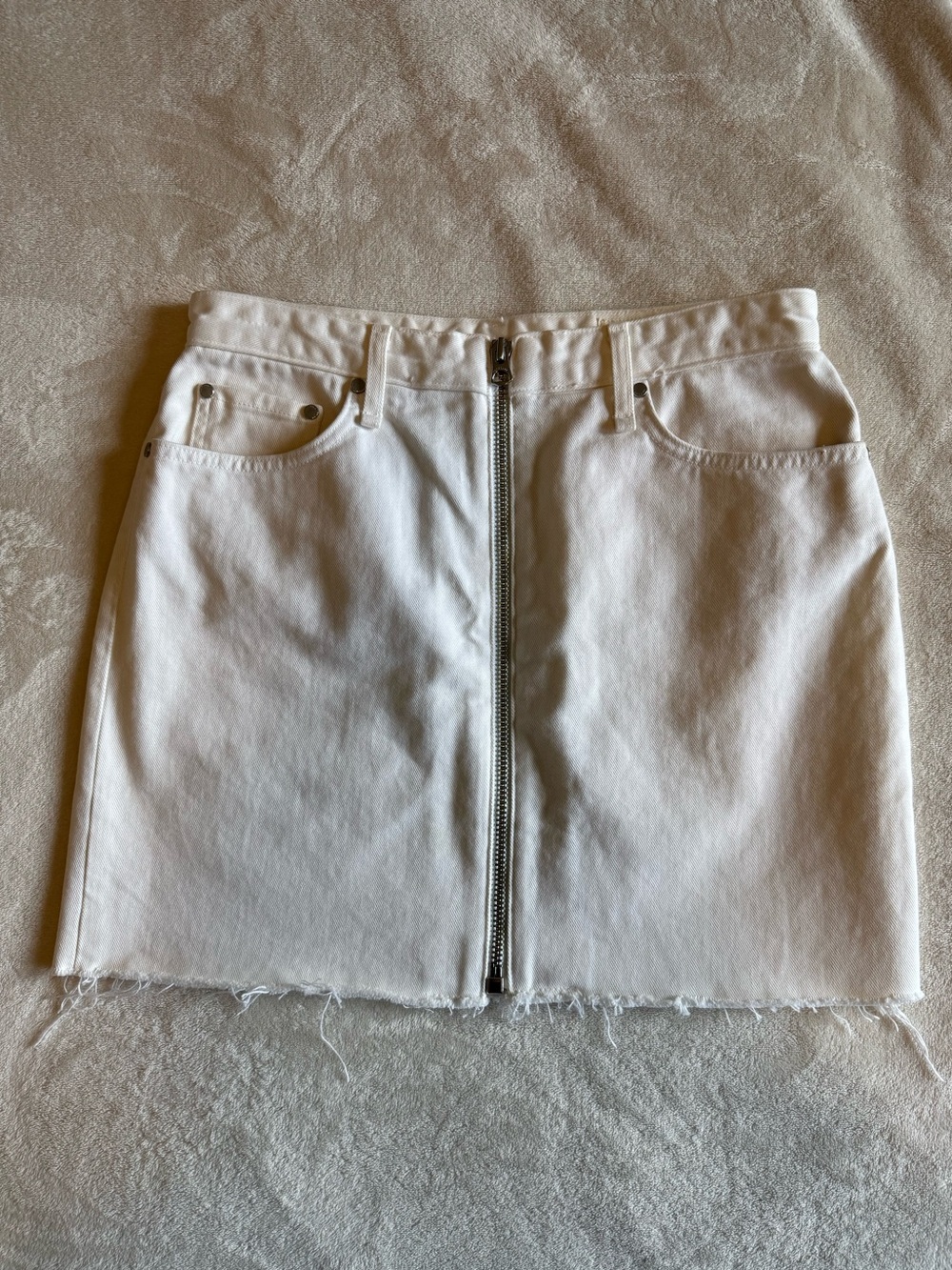 rag & bone White Front-Zip Denim Mini Skirt
